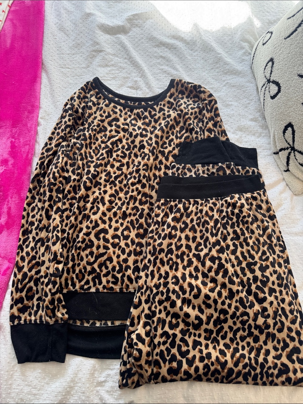 kate spade Leopard Print Pajama Set in Black and Tan